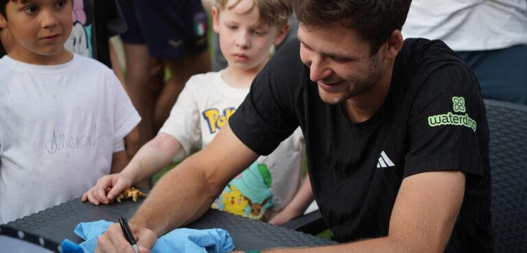 Czy tenis to sport przegranych? Rodzice Huberta Hurkacza o kulisach wychowania mistrza