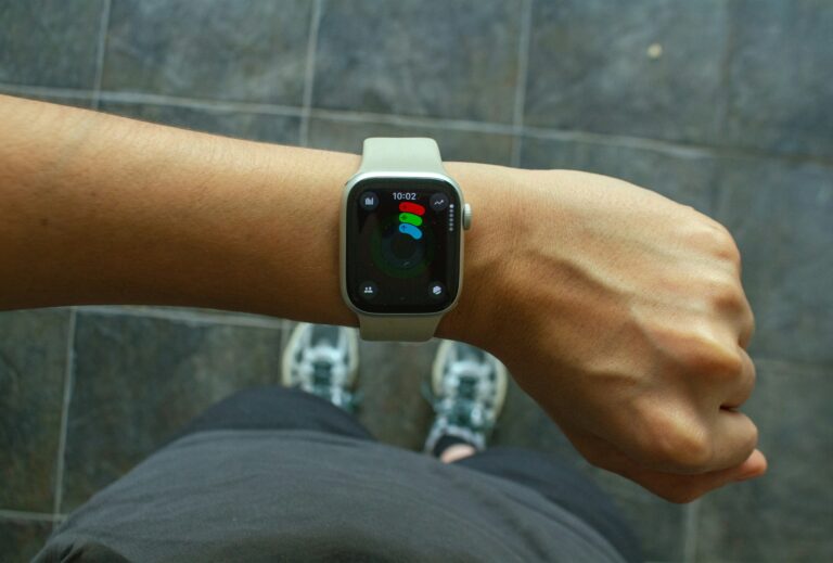 Trendy fitness 2027 według ACSM. W świecie technologii wciąż liczy się człowiek